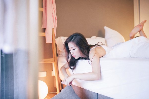 女生伤感说说带图片 女生伤感说说带图片