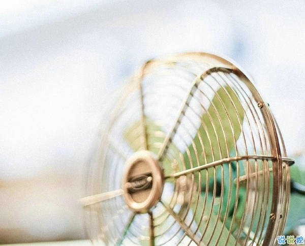 关于一个人旅行的哲理说说带图片 每一次旅行其实都是一场修行6